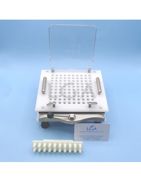 Capsule filler with loader 100 TFL, with interchangeable plates, for 100 caps