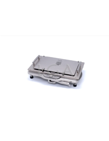 Capsule filler with loader, specific for one capsule size, blockage of barrels with a lever, for 200